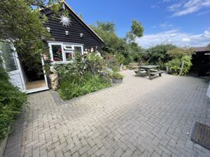 Photo 18- click for photo gallery